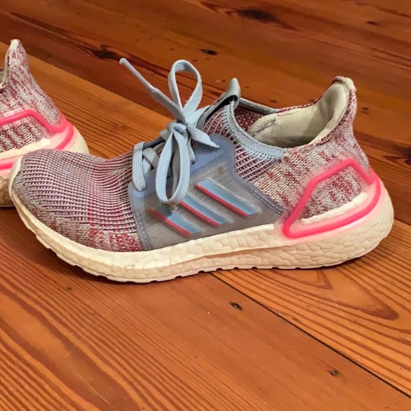 adidas power boost running shoes